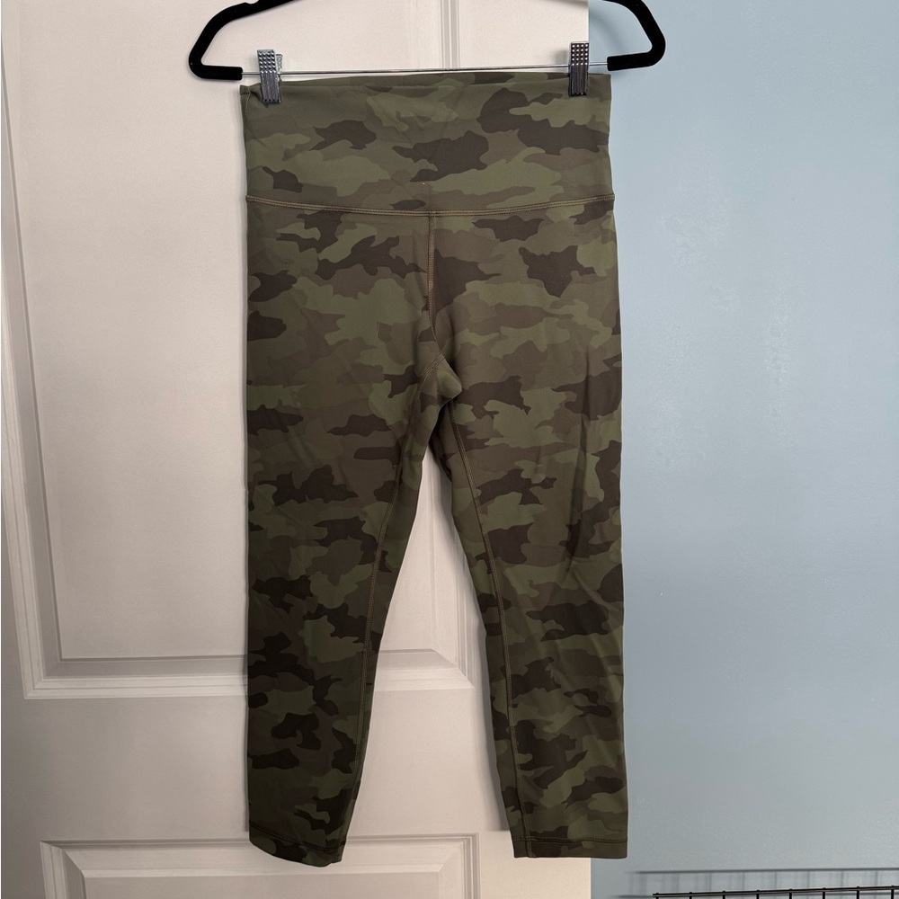 Lululemon align capri
